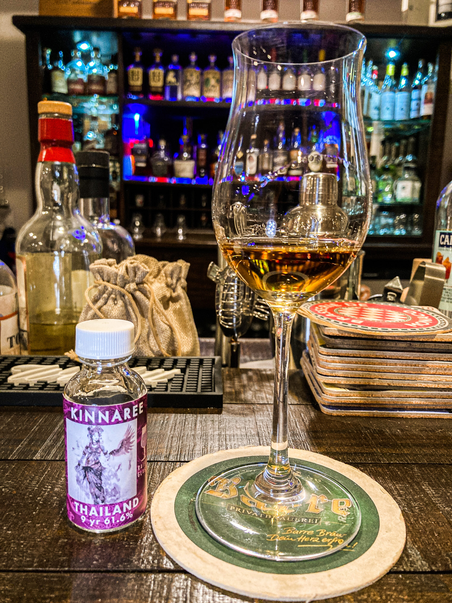 Review #546 – Raising Glasses Kinnaree 2014 Thailand